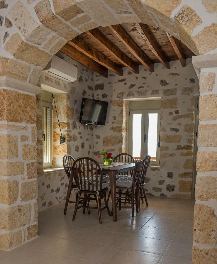 Sitia Balcony View Villa ภายนอก รูปภาพ